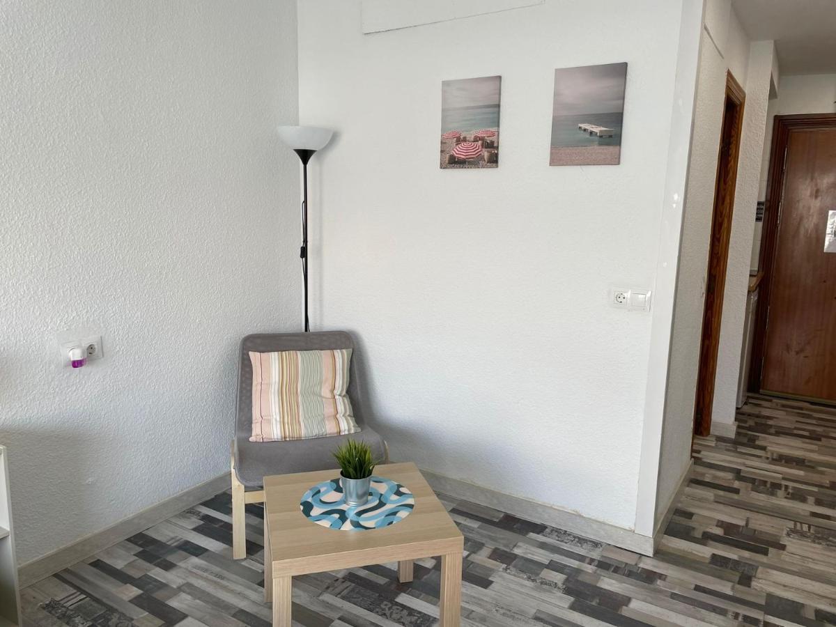 Confortable Estudio Con Terraza, Vistas A La Montana, Mar Y Mas Apartamento Torremolinos