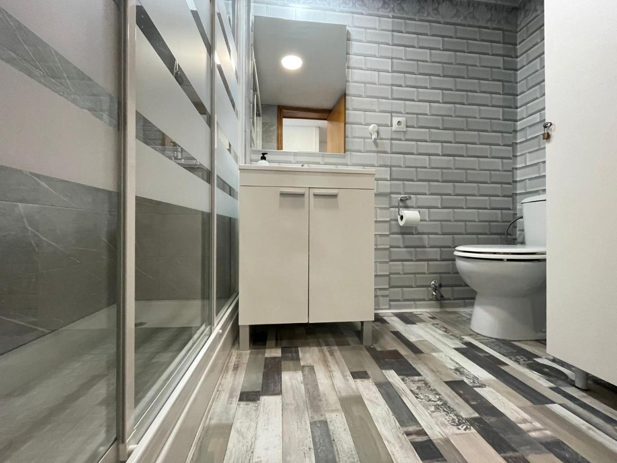 Apartamento Confortable Estudio Con Terraza, Vistas A La Montana, Mar Y Mas