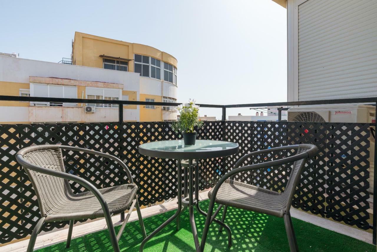 Confortable Estudio Con Terraza, Vistas A La Montana, Mar Y Mas Apartamento Torremolinos